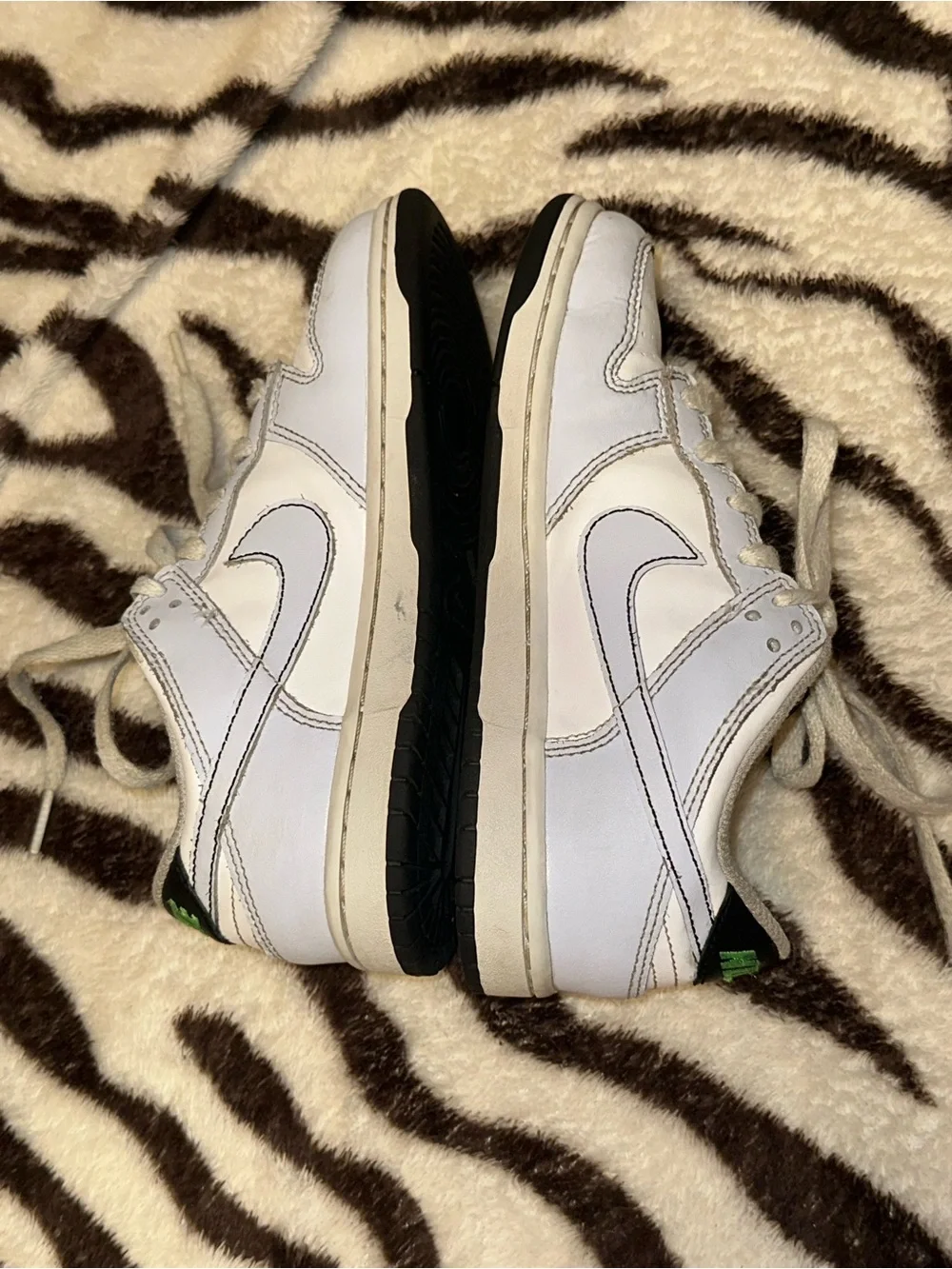 Kids Nike Dunks Low GS 